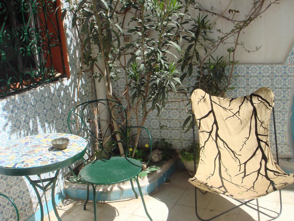 Bed and Breakfast Dar Warda à Bizerte Extérieur photo